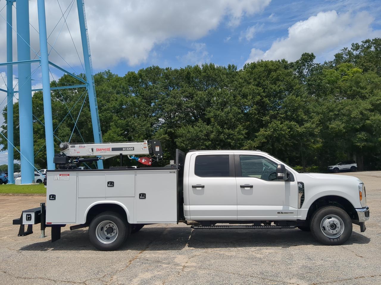 2026 Ford Super Duty F-350 DRW Mechanics Body Appleton WI