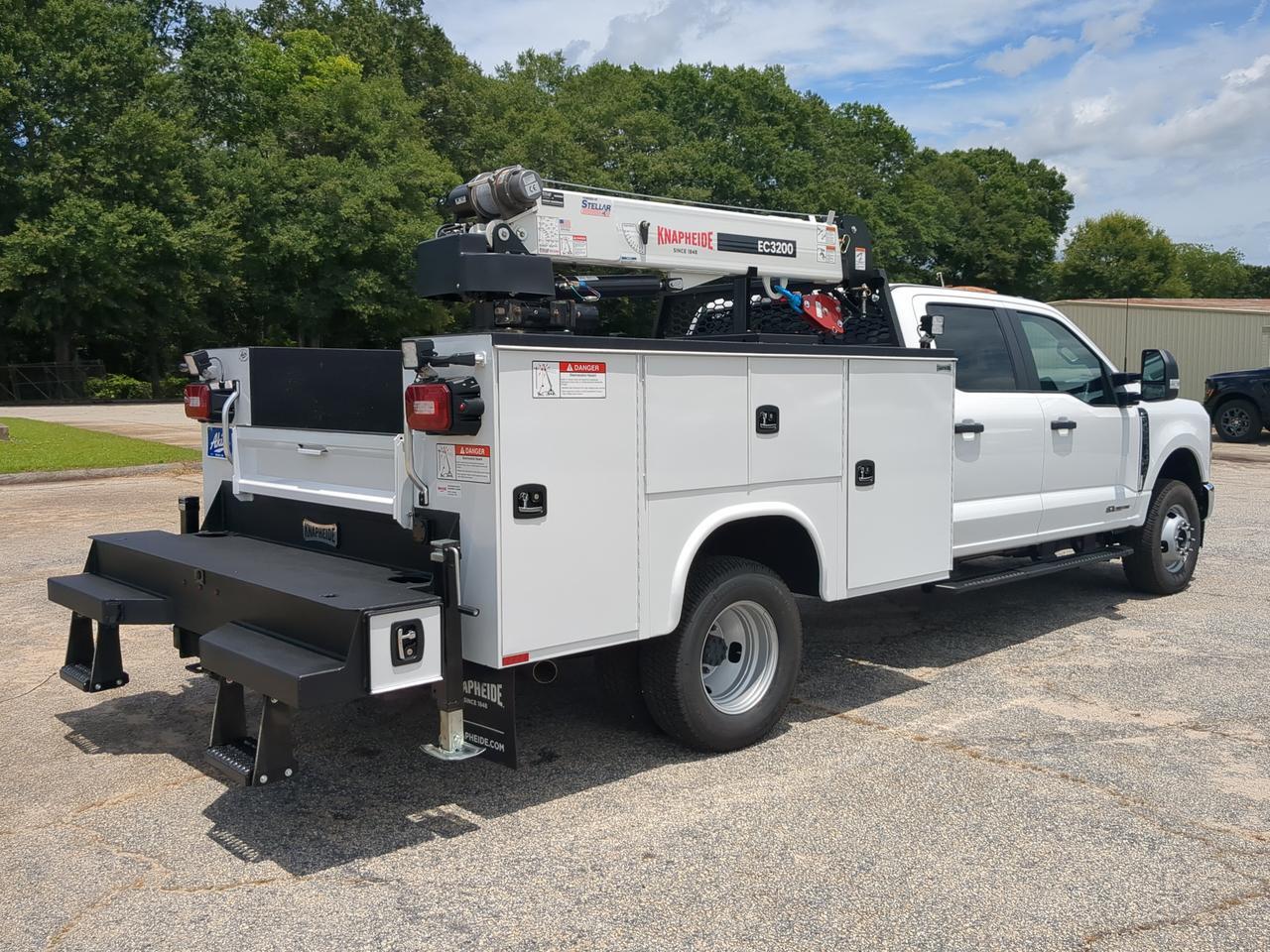 2026 Ford Super Duty F-350 DRW Mechanics Body Appleton WI
