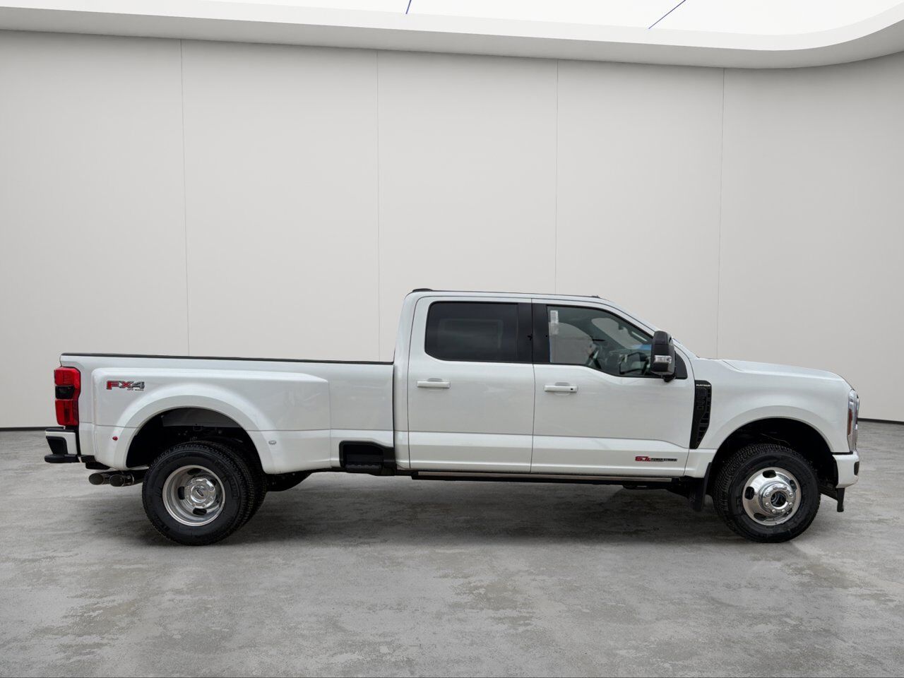 2026 Ford Super Duty F-350 DRW Platinum Sherwood Park AB