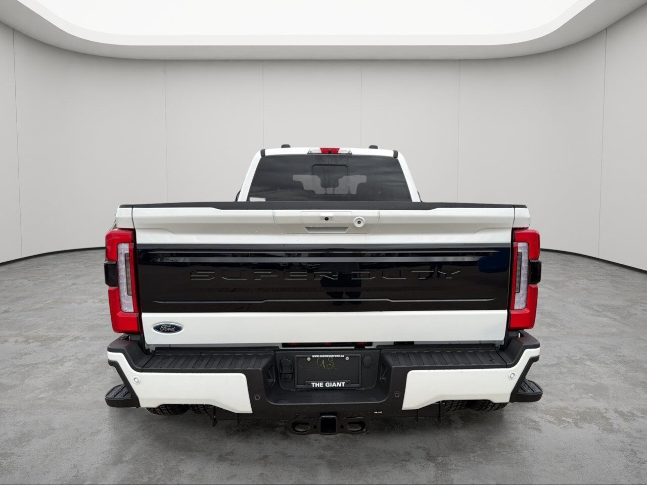 2026 Ford Super Duty F-350 DRW Platinum Sherwood Park AB