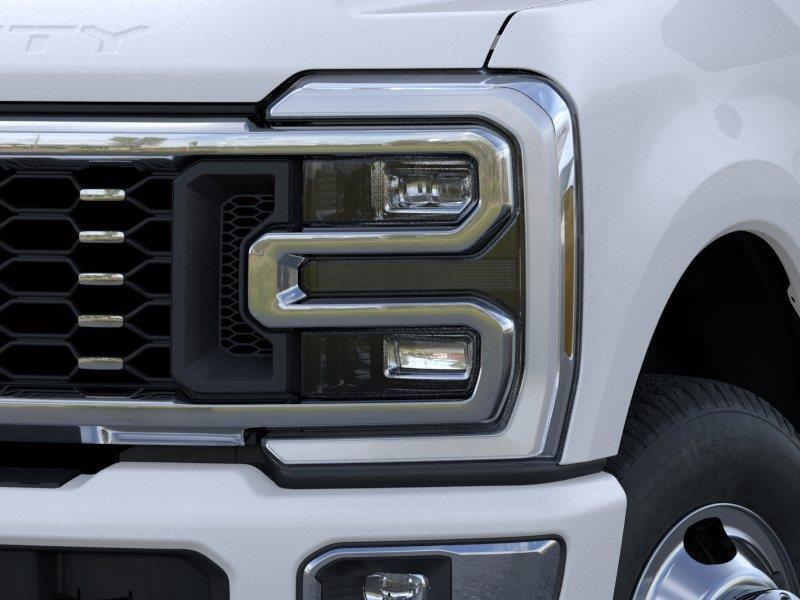 2026 Ford Super Duty F-350 DRW Platinum Gaithersburg MD