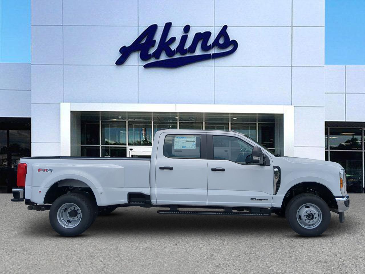 2026 Ford Super Duty F-350 DRW XL Appleton WI
