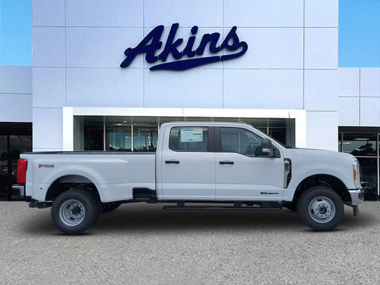 2026 Ford Super Duty F-350 DRW XL Appleton WI