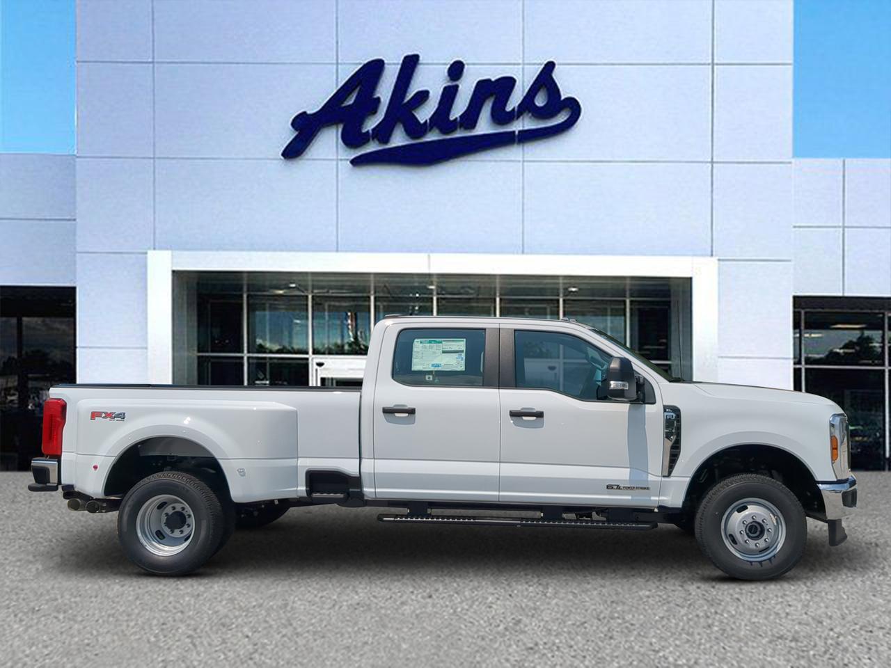 2026 Ford Super Duty F-350 DRW