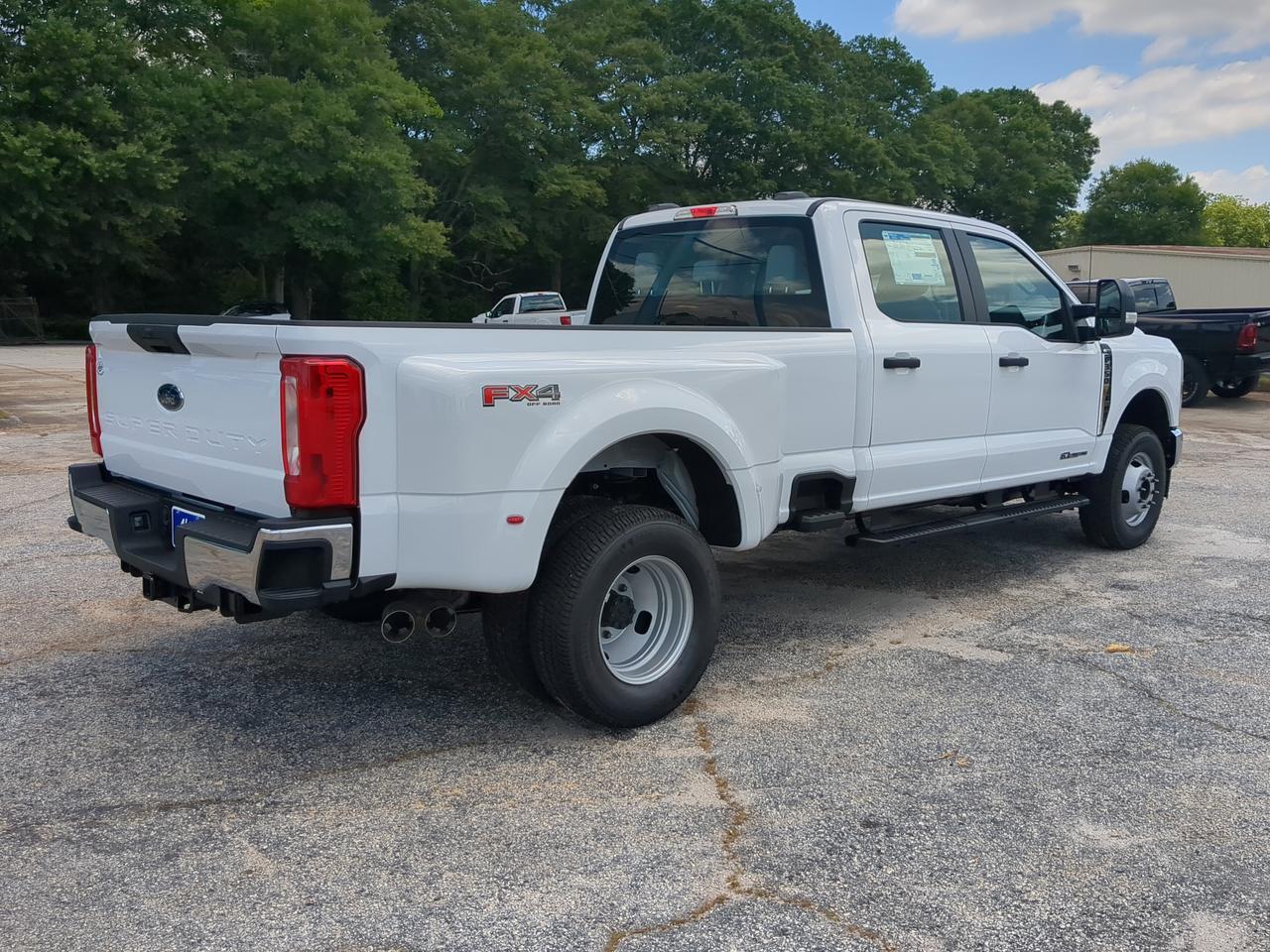 2026 Ford Super Duty F-350 DRW XL Appleton WI