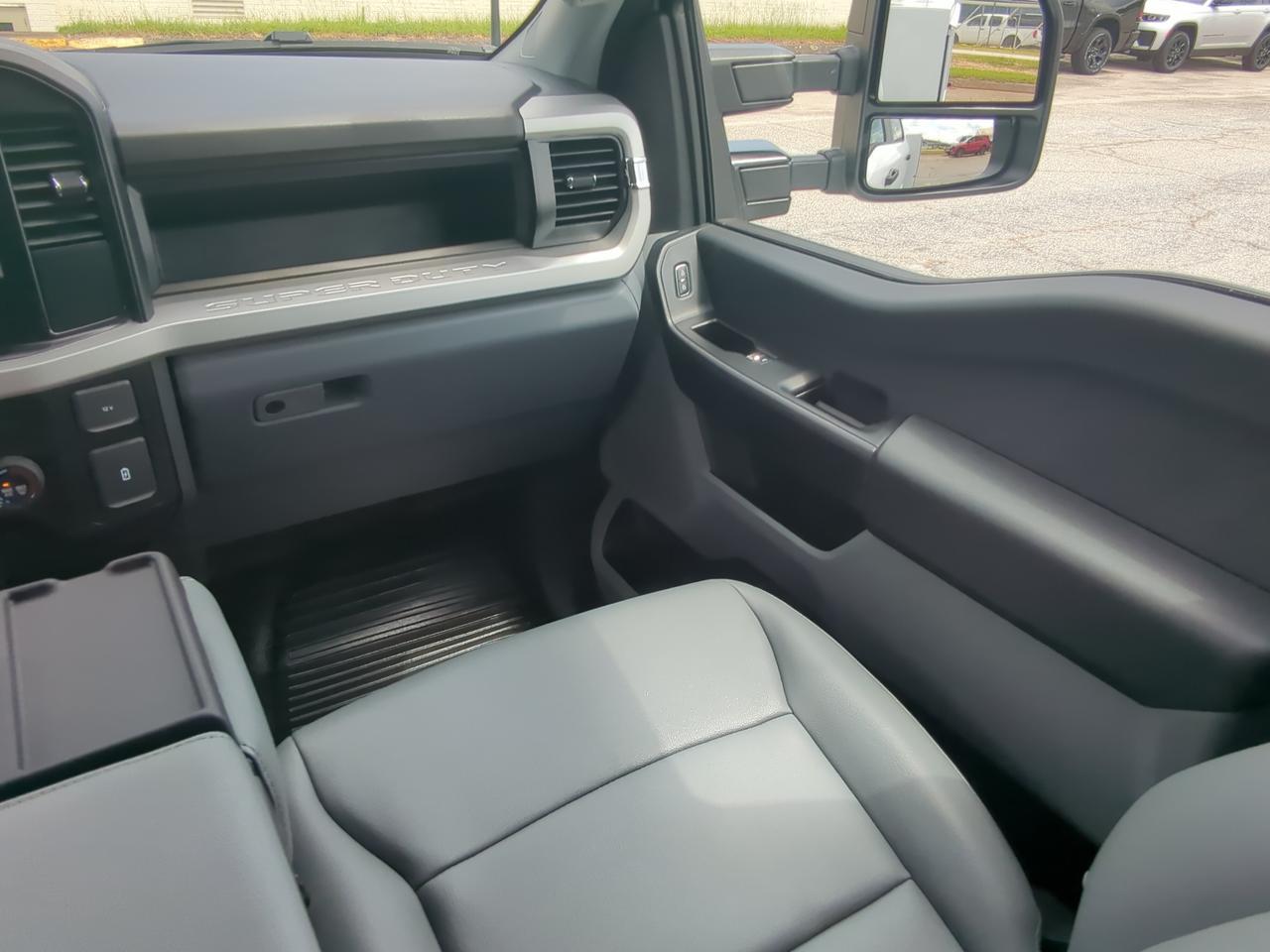 2026 Ford Super Duty F-350 DRW XL Winder GA
