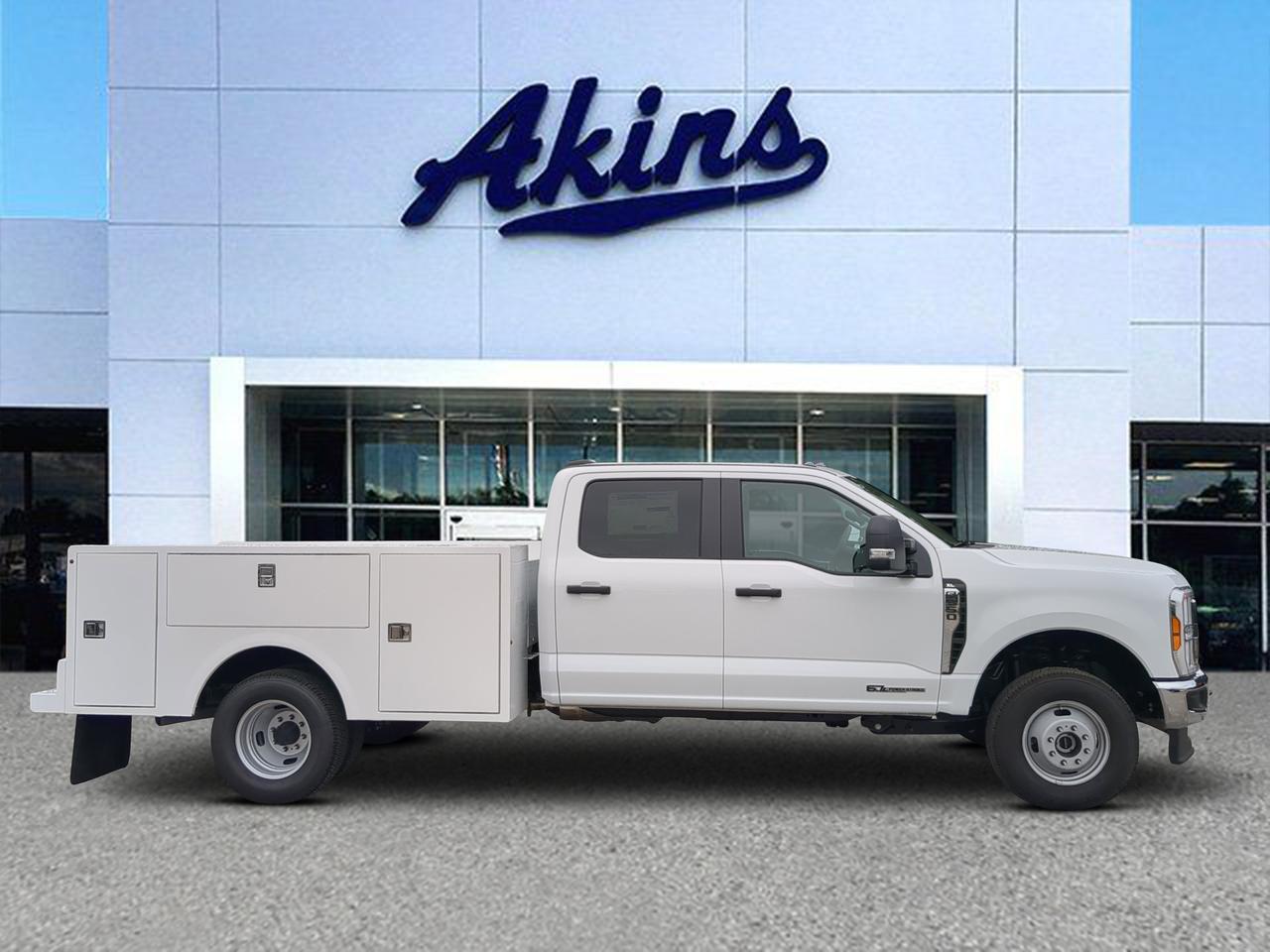 2026 Ford Super Duty F-350 DRW