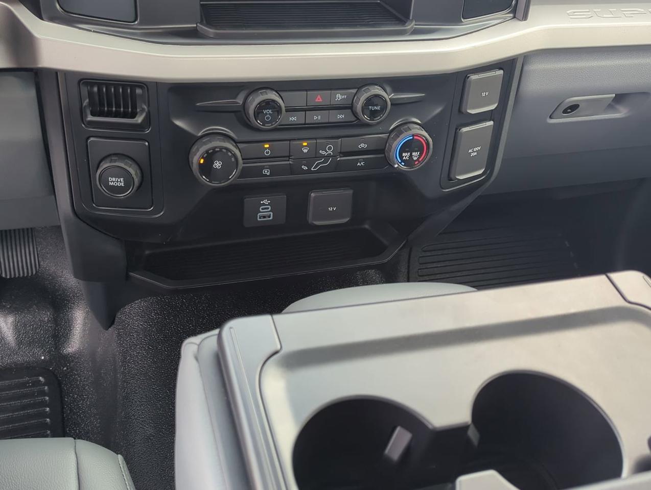 2026 Ford Super Duty F-350 DRW XL Winder GA