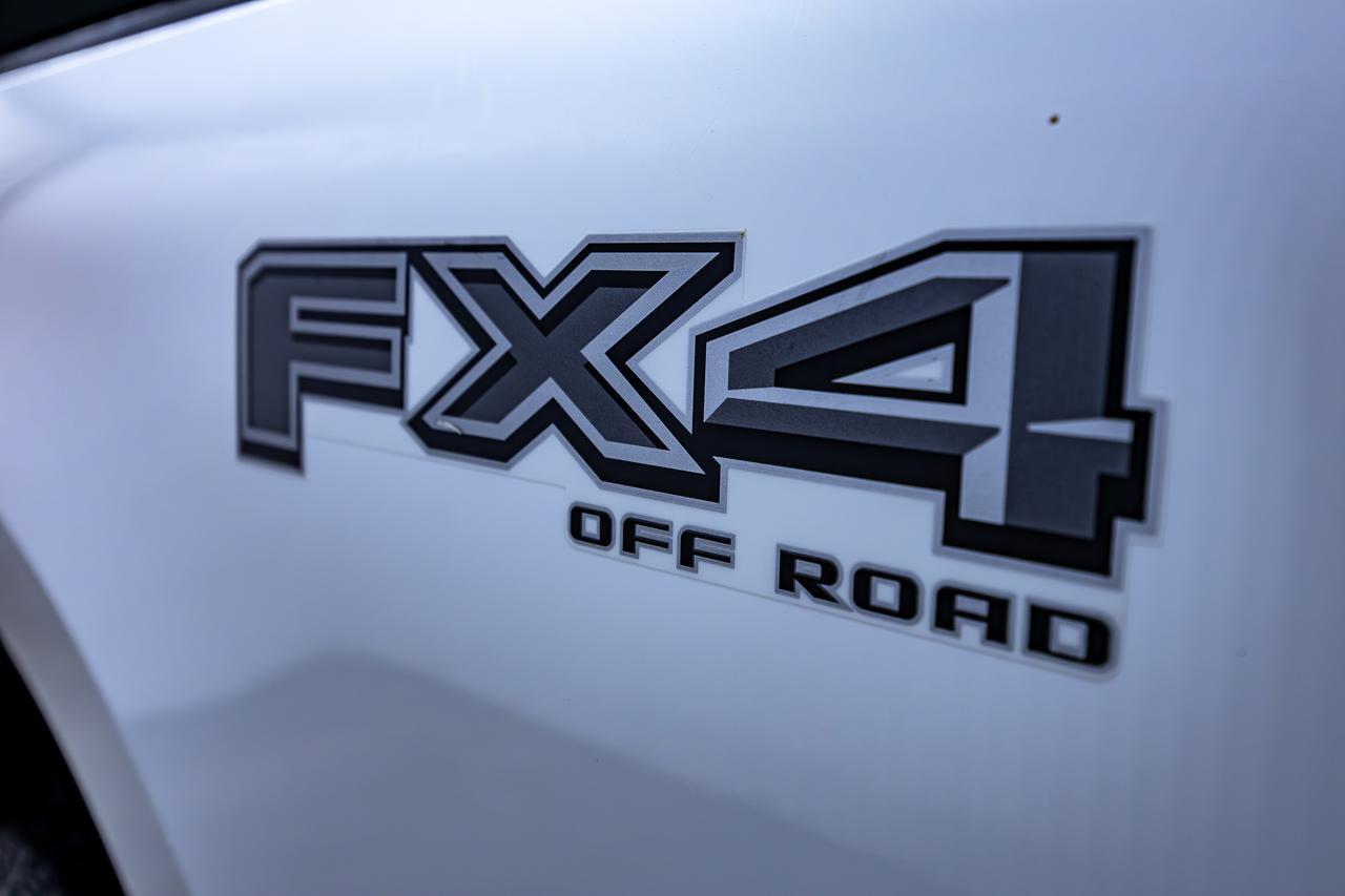 2026 Ford Super Duty F-350 SRW CREW CAB LARIAT LWB FX4 DIESEL LEATHER NAV BCAM Red Deer AB
