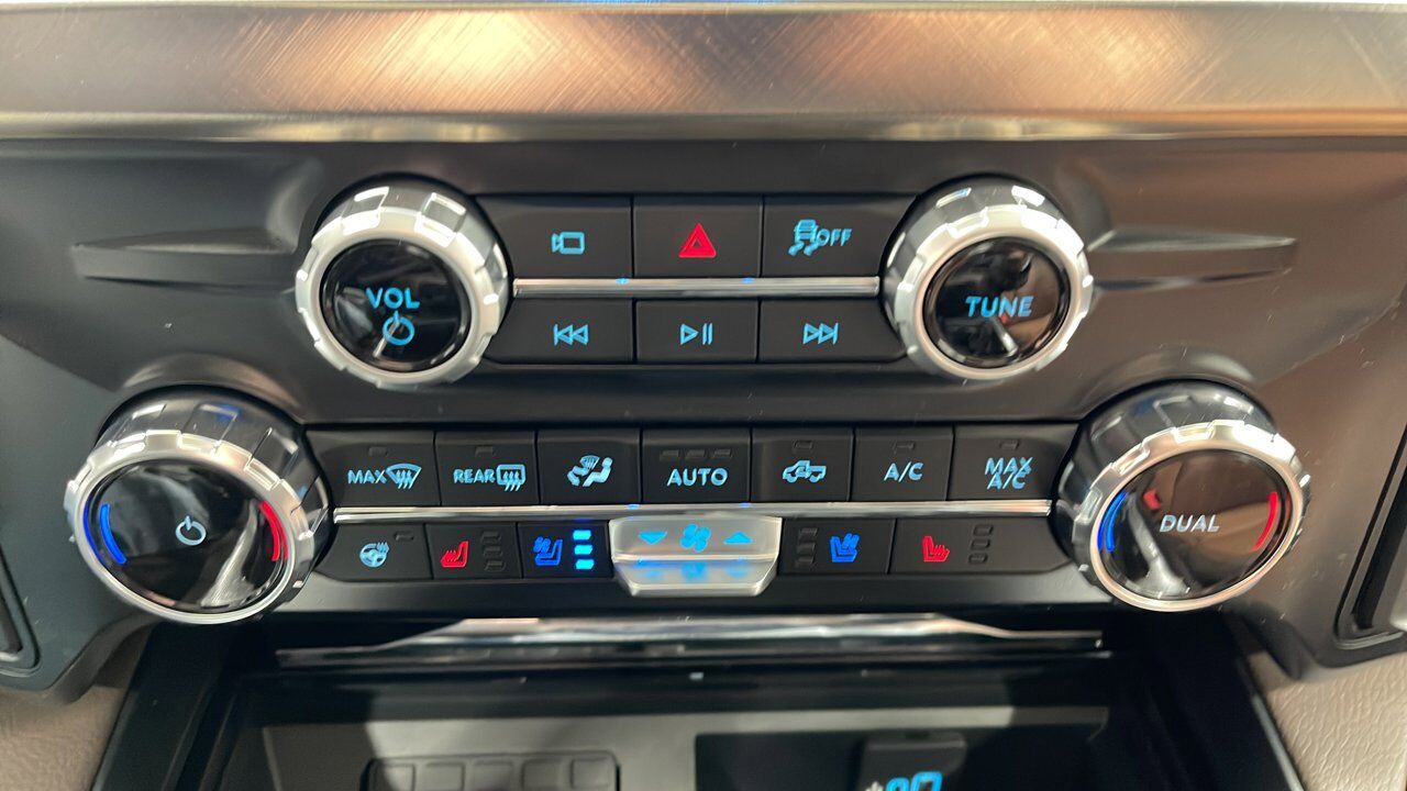 2026 Ford Super Duty F-350 SRW King Ranch Sherwood Park AB