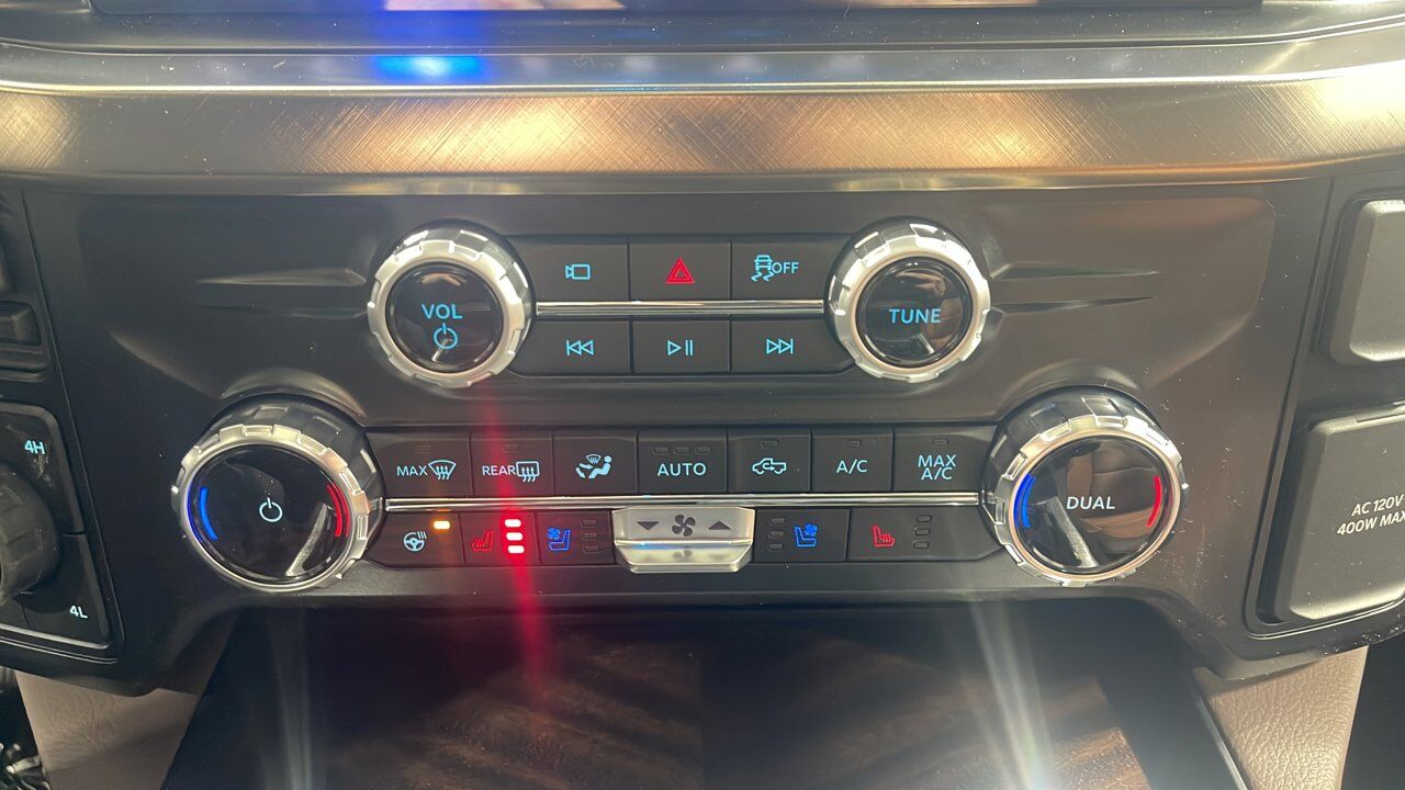 2026 Ford Super Duty F-350 SRW King Ranch Sherwood Park AB