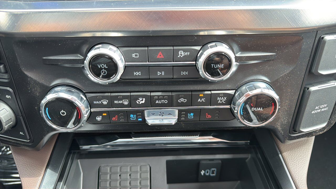 2026 Ford Super Duty F-350 SRW King Ranch Sherwood Park AB