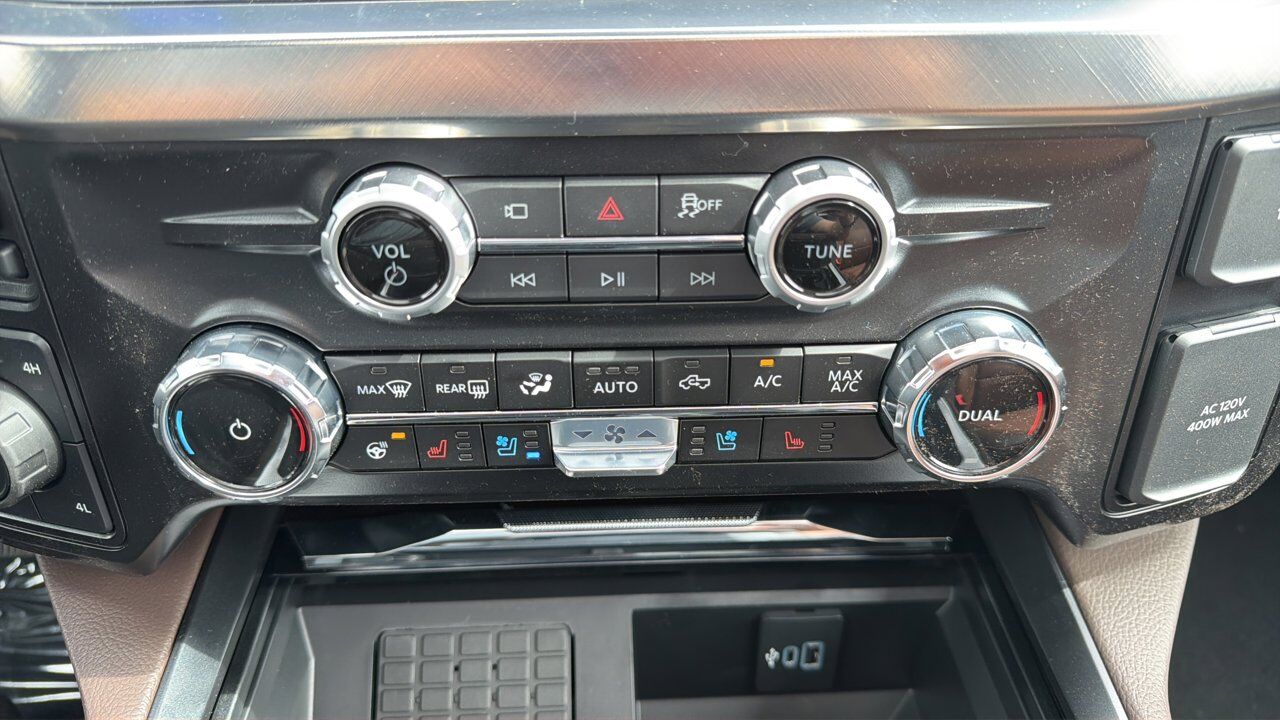 2026 Ford Super Duty F-350 SRW King Ranch Sherwood Park AB