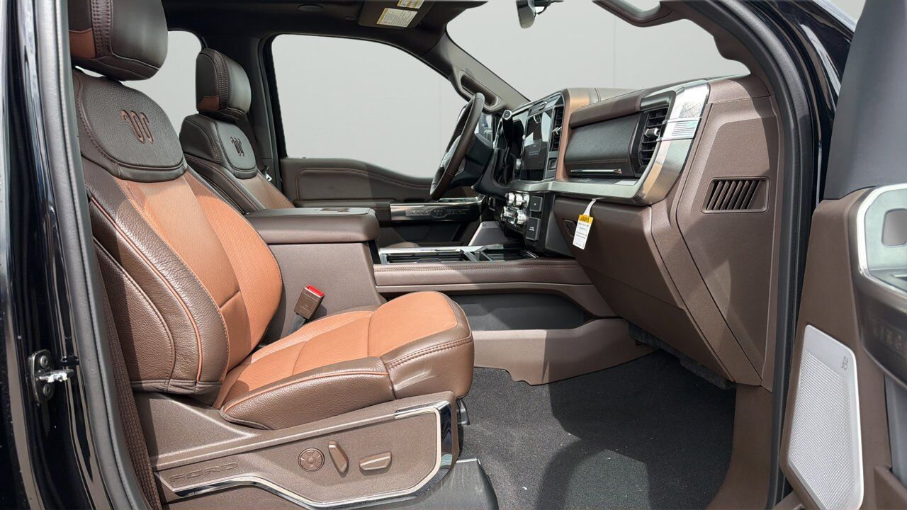 2026 Ford Super Duty F-350 SRW King Ranch Sherwood Park AB
