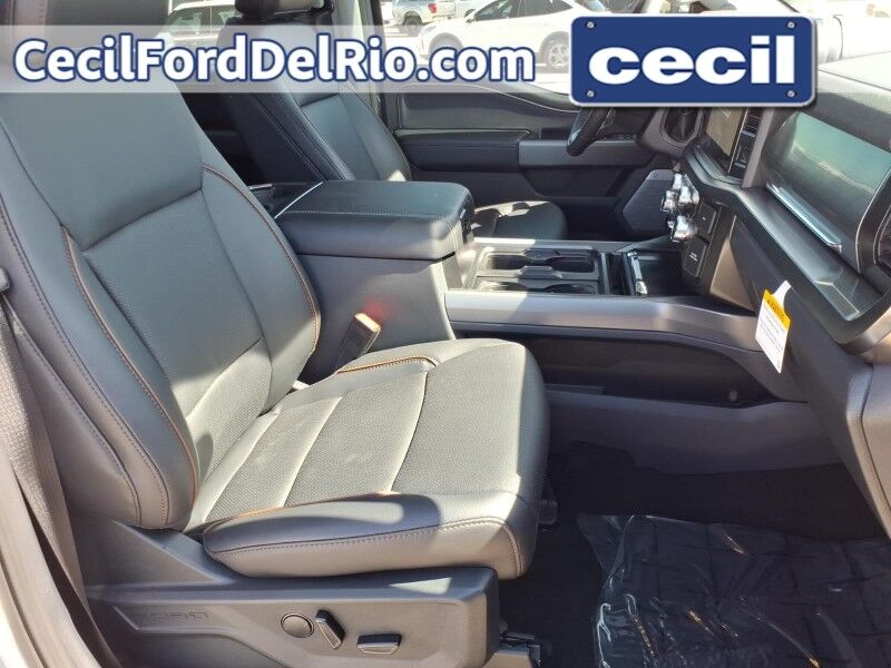 2026 Ford Super Duty F-350 SRW LARIAT Del Rio TX