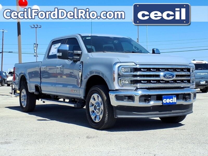 2026 Ford Super Duty F-350 SRW LARIAT