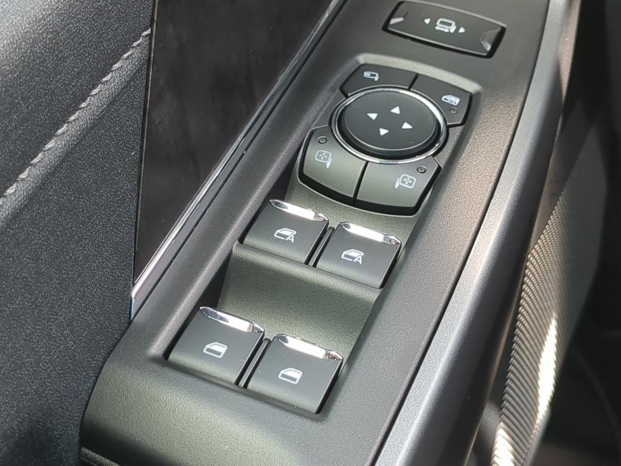 2026 Ford Super Duty F-350 SRW LARIAT Appleton WI