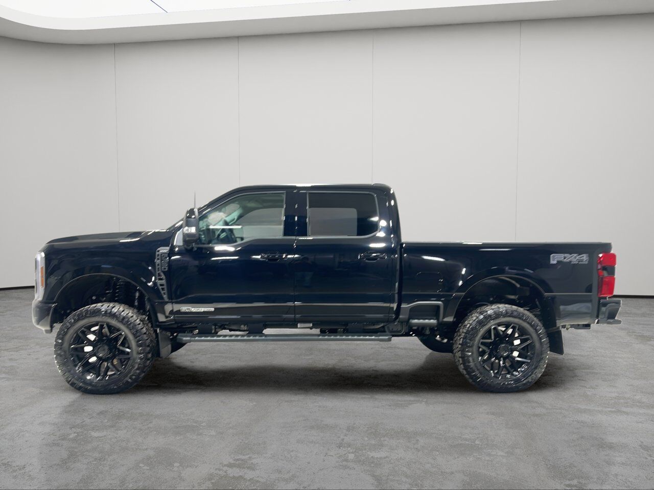 2026 Ford Super Duty F-350 SRW LARIAT Sherwood Park AB