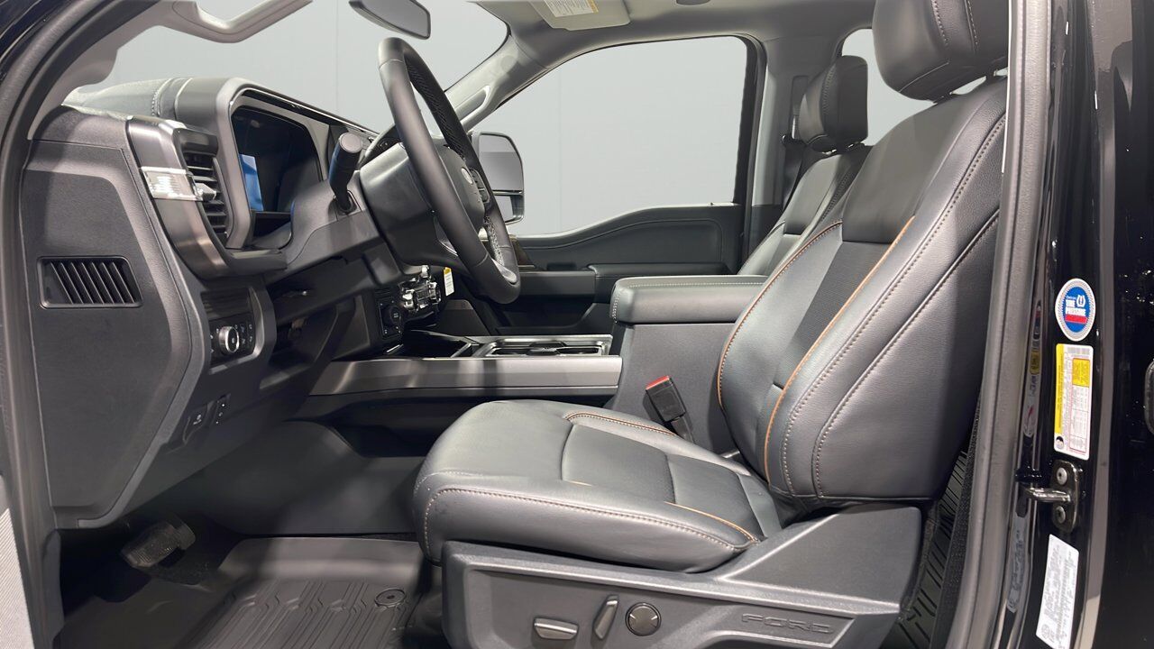 2026 Ford Super Duty F-350 SRW LARIAT Sherwood Park AB