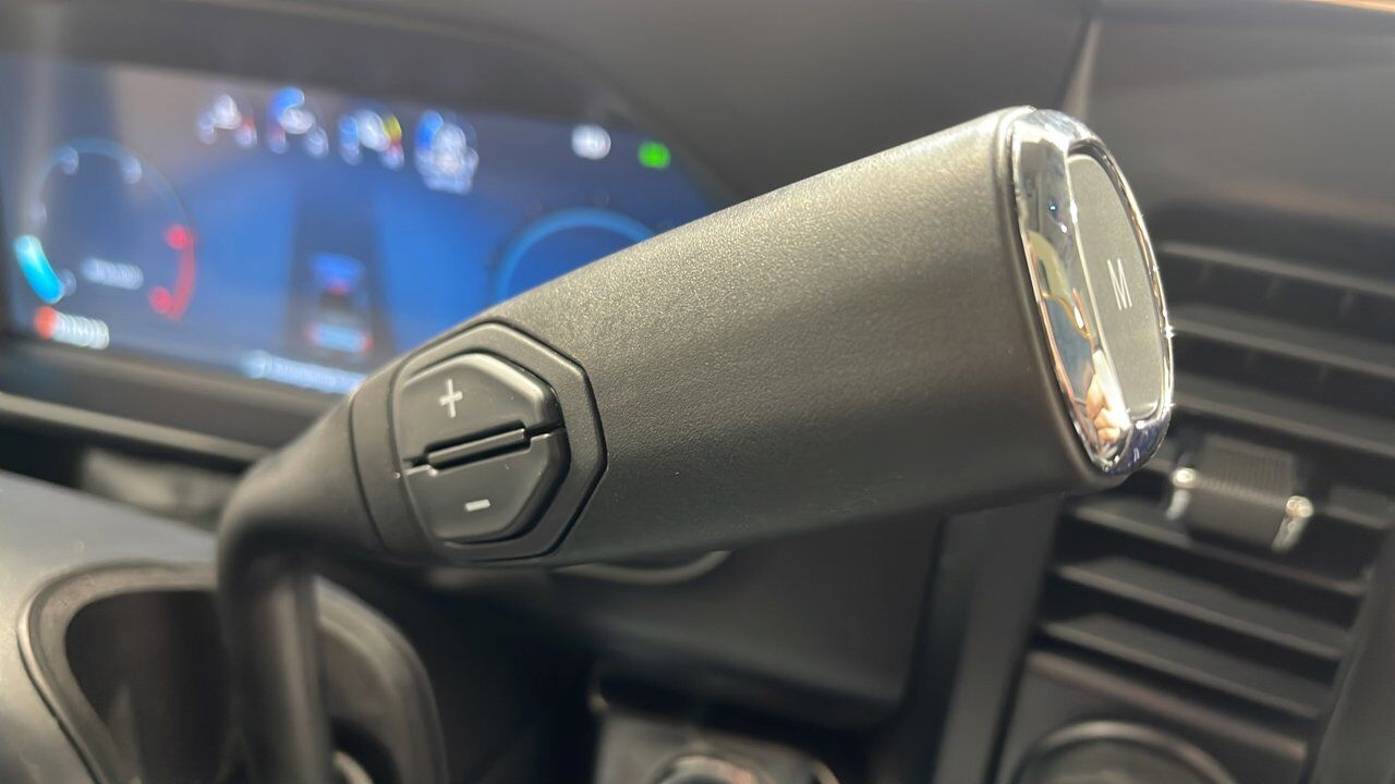 2026 Ford Super Duty F-350 SRW LARIAT Sherwood Park AB