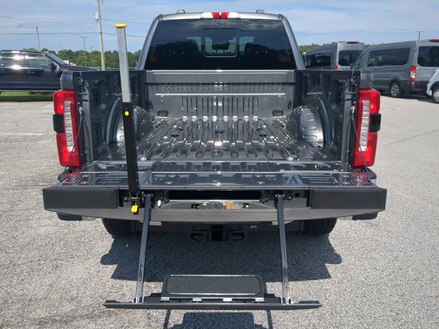 2026 Ford Super Duty F-350 SRW LARIAT Winder GA