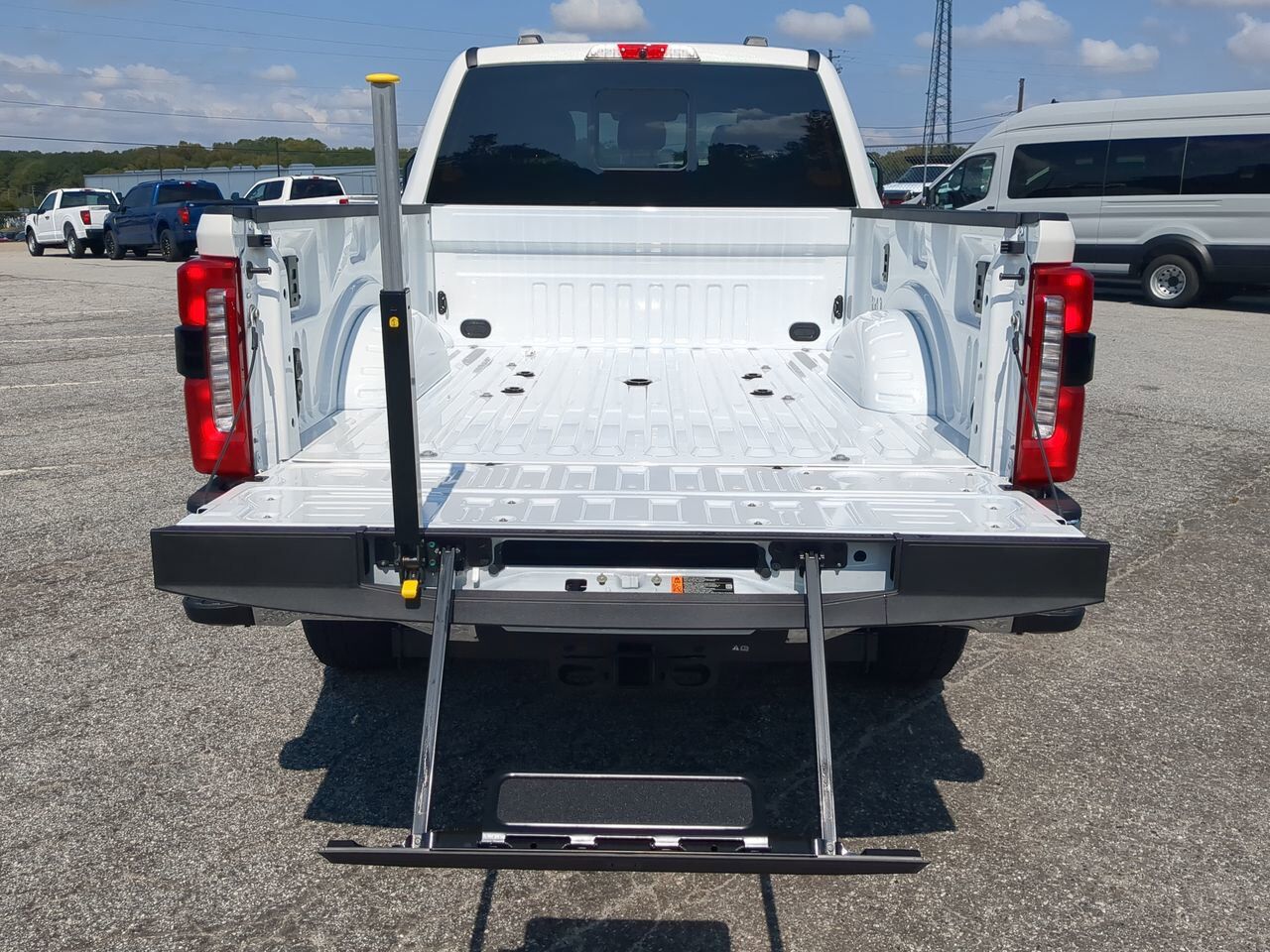 2026 Ford Super Duty F-350 SRW LARIAT Winder GA