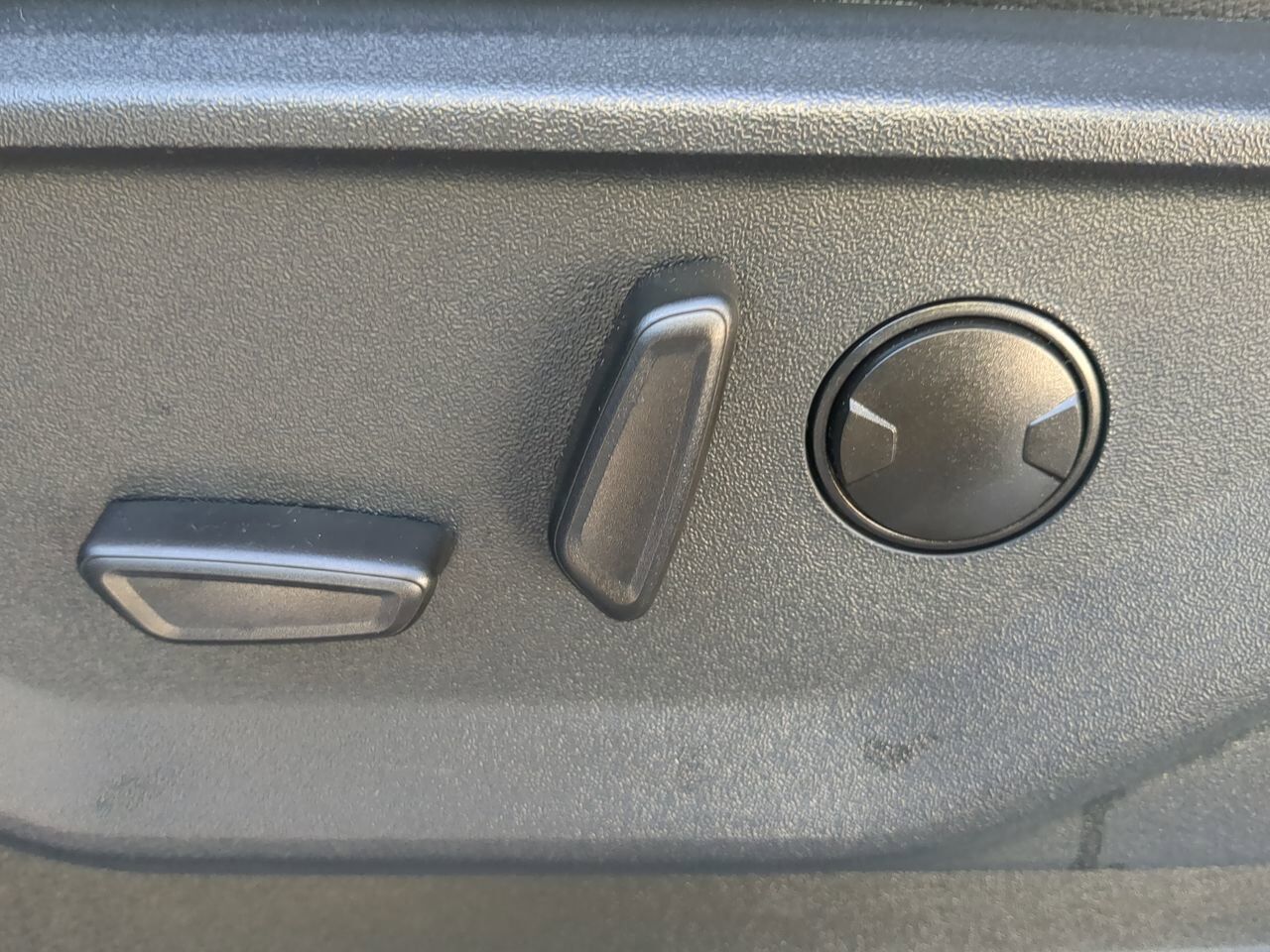 2026 Ford Super Duty F-350 SRW Lariat Appleton WI