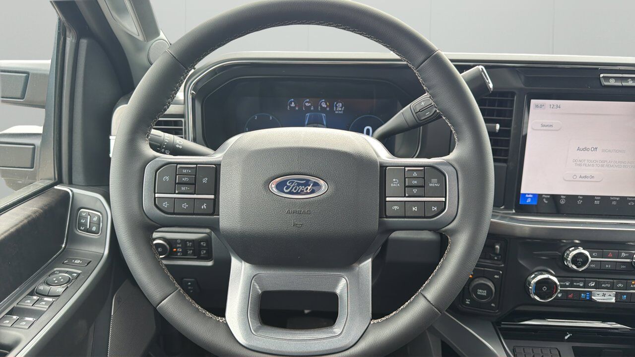 2026 Ford Super Duty F-350 SRW Lariat Sherwood Park AB