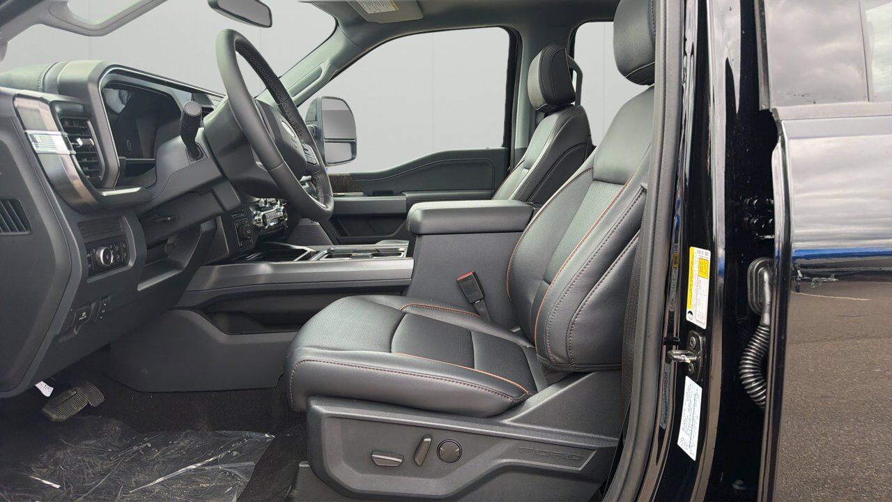 2026 Ford Super Duty F-350 SRW Lariat Sherwood Park AB