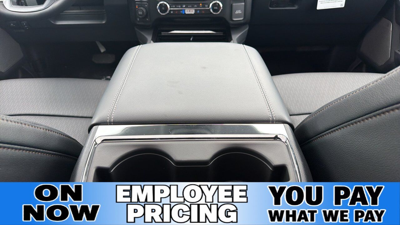 2026 Ford Super Duty F-350 SRW Lariat Sherwood Park AB