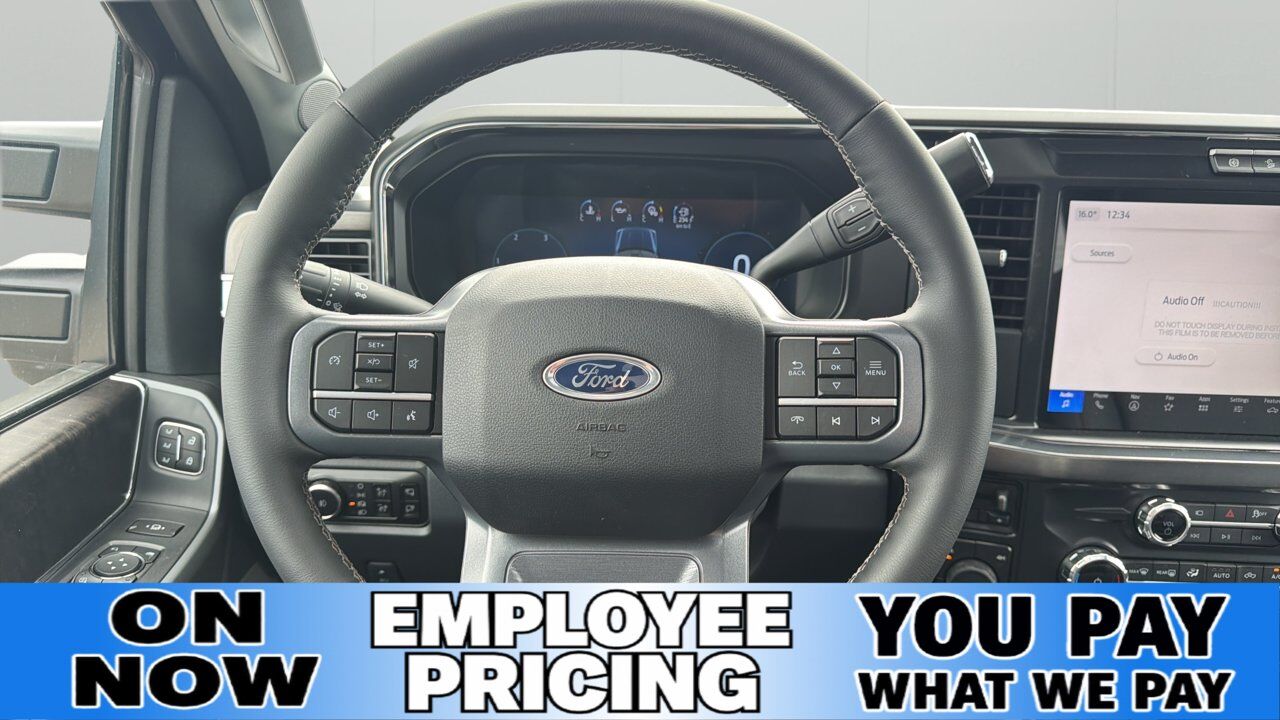 2026 Ford Super Duty F-350 SRW Lariat Sherwood Park AB