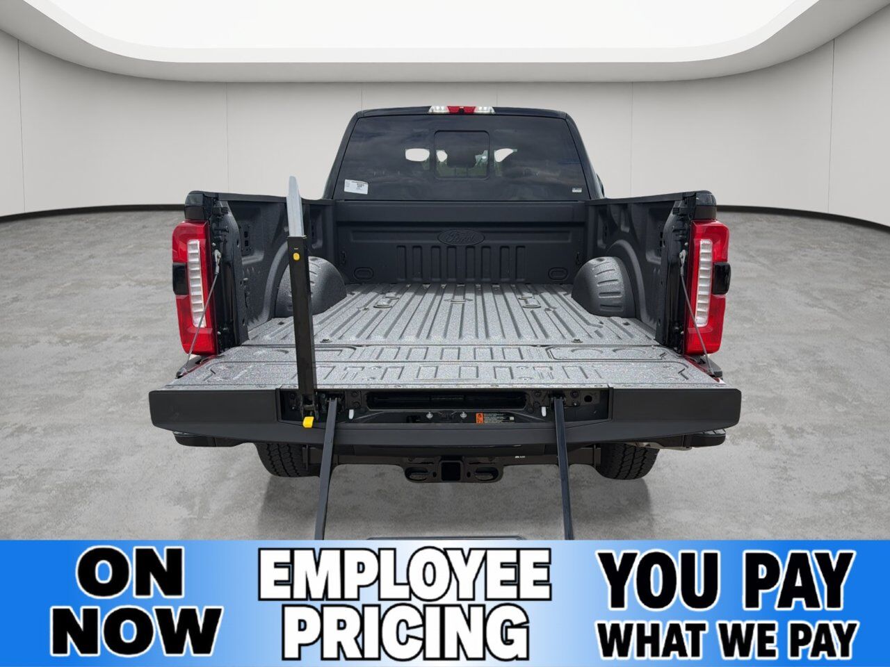 2026 Ford Super Duty F-350 SRW Lariat Sherwood Park AB