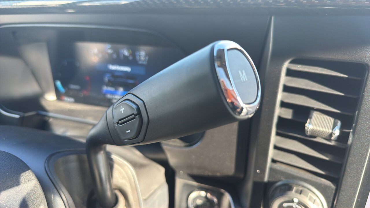 2026 Ford Super Duty F-350 SRW Lariat Sherwood Park AB