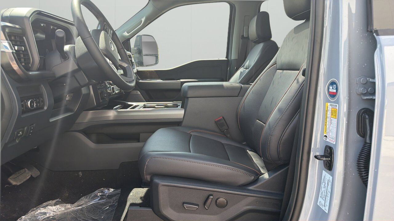 2026 Ford Super Duty F-350 SRW Lariat Sherwood Park AB