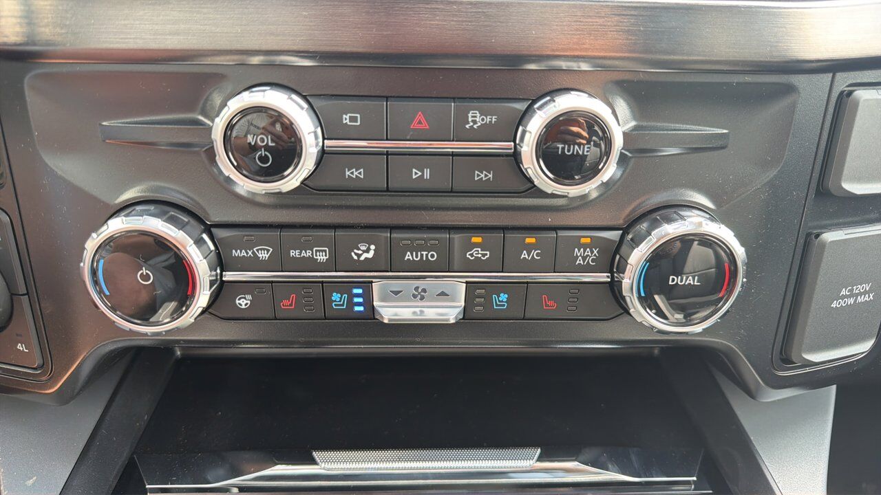 2026 Ford Super Duty F-350 SRW Lariat Sherwood Park AB