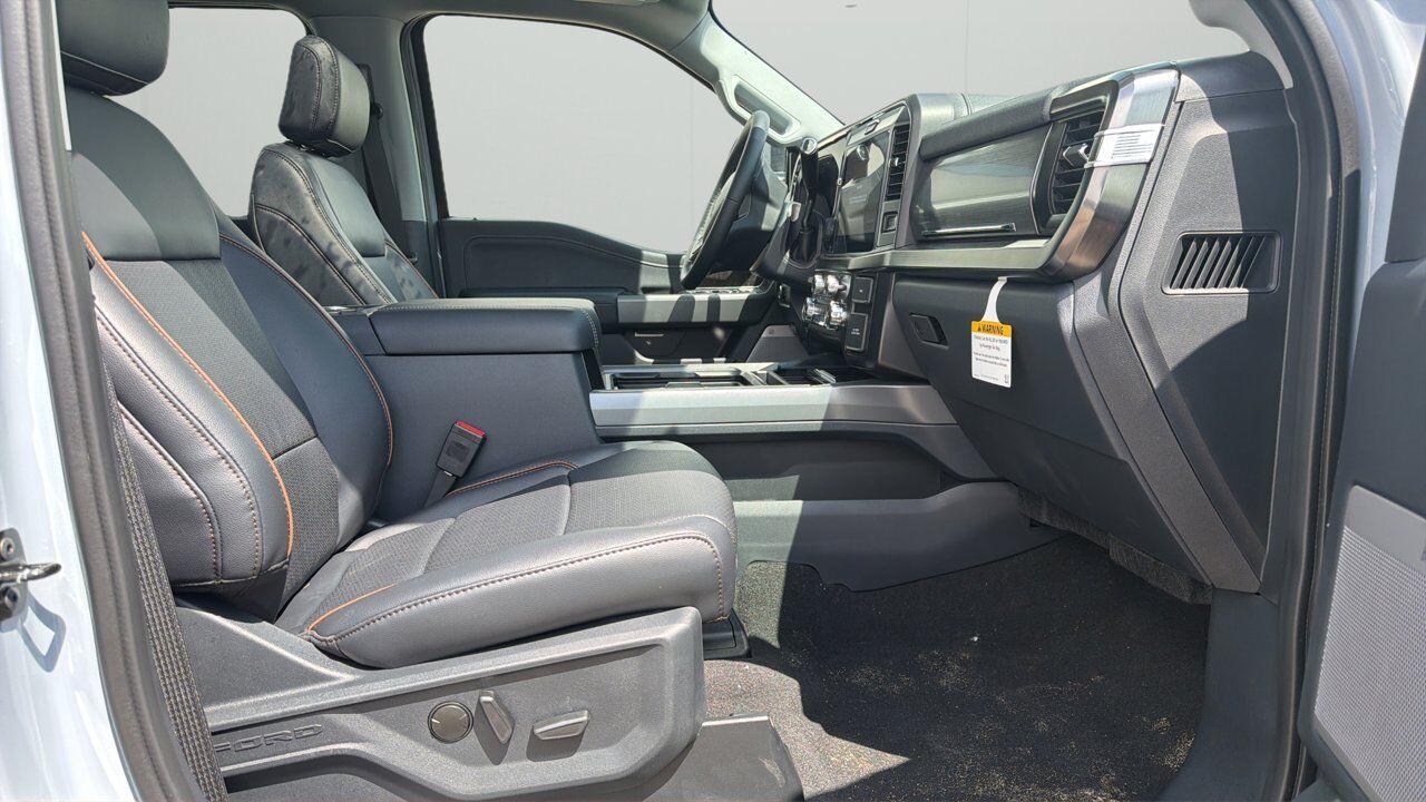 2026 Ford Super Duty F-350 SRW Lariat Sherwood Park AB