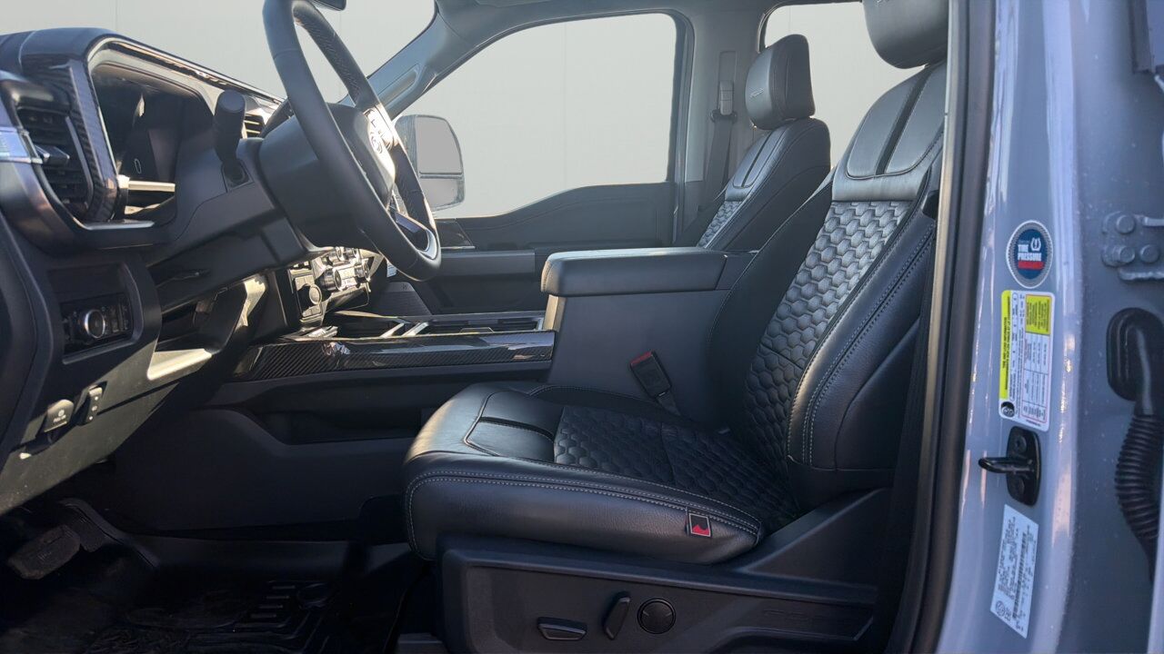 2026 Ford Super Duty F-350 SRW Lariat Sherwood Park AB
