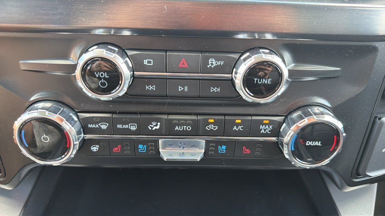 2026 Ford Super Duty F-350 SRW Lariat Sherwood Park AB