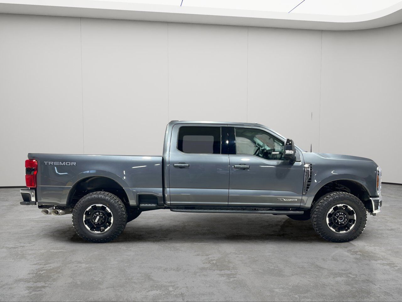 2026 Ford Super Duty F-350 SRW Lariat Sherwood Park AB