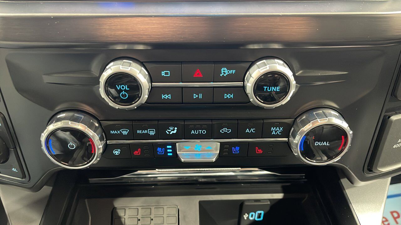 2026 Ford Super Duty F-350 SRW Lariat Sherwood Park AB