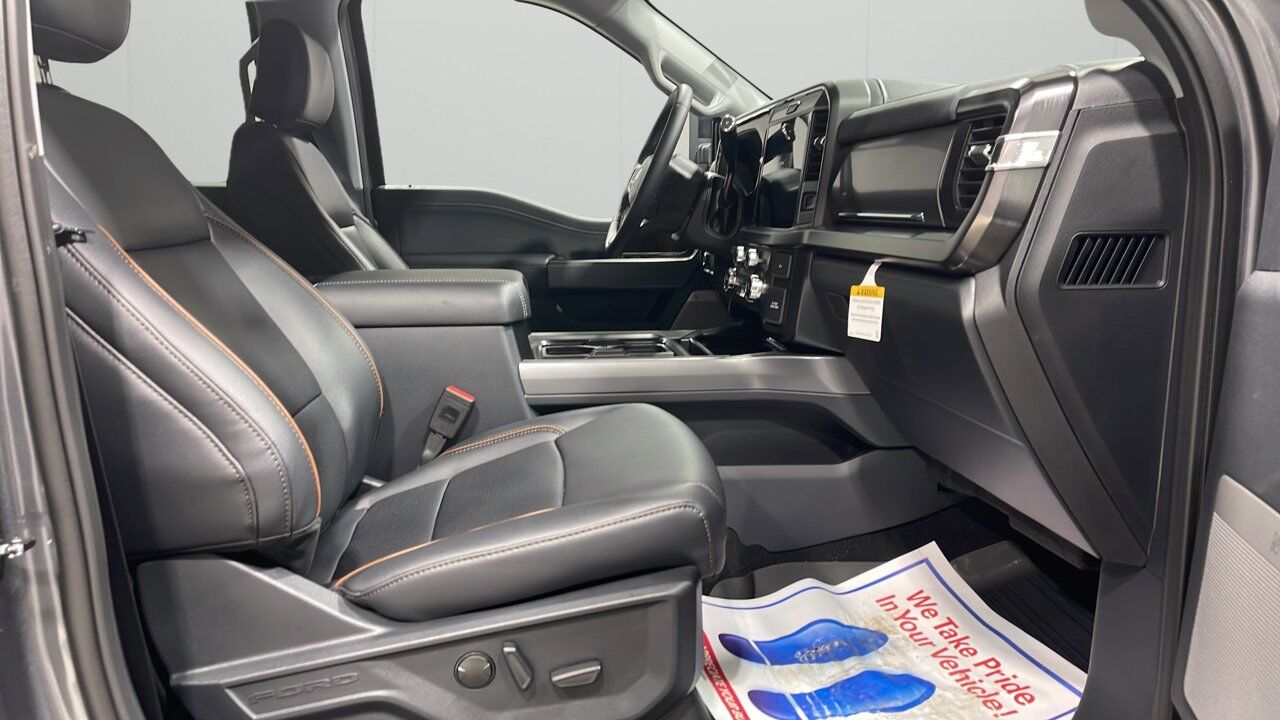 2026 Ford Super Duty F-350 SRW Lariat Sherwood Park AB