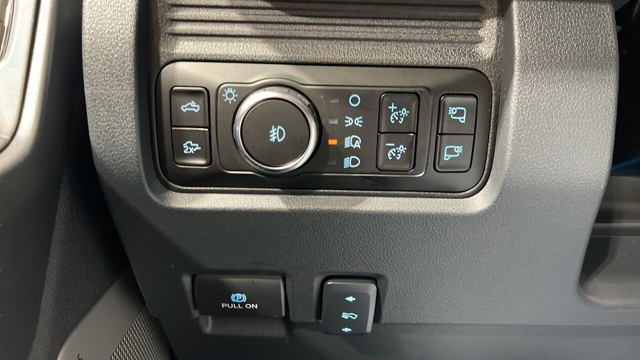 2026 Ford Super Duty F-350 SRW Lariat Sherwood Park AB