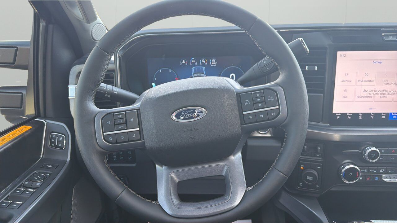 2026 Ford Super Duty F-350 SRW Lariat Sherwood Park AB