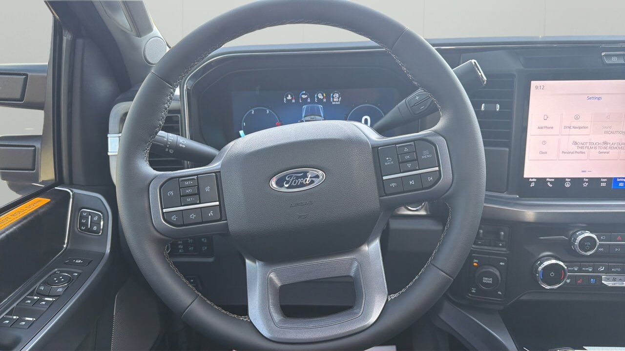 2026 Ford Super Duty F-350 SRW Lariat Sherwood Park AB