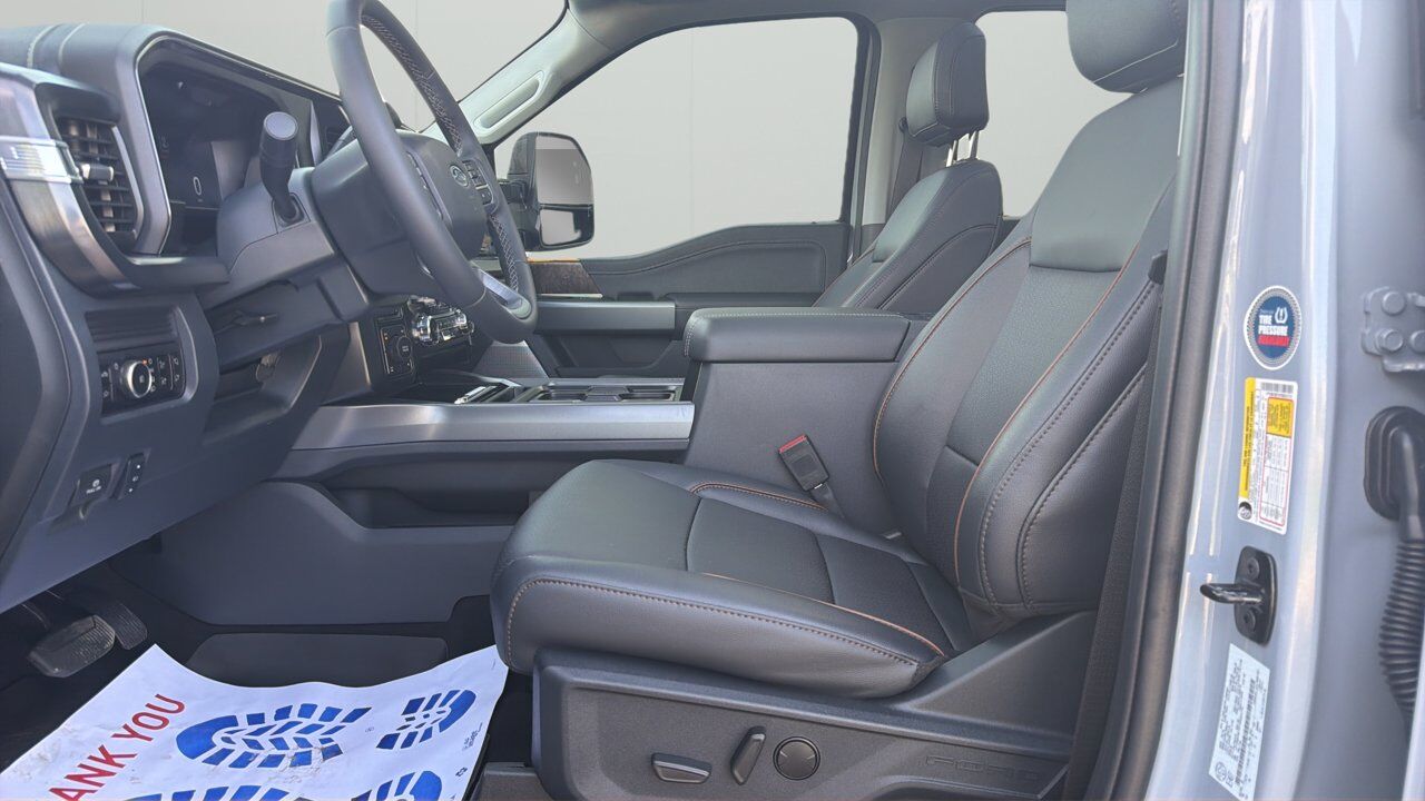 2026 Ford Super Duty F-350 SRW Lariat Sherwood Park AB