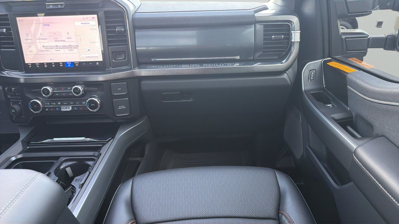 2026 Ford Super Duty F-350 SRW Lariat Sherwood Park AB