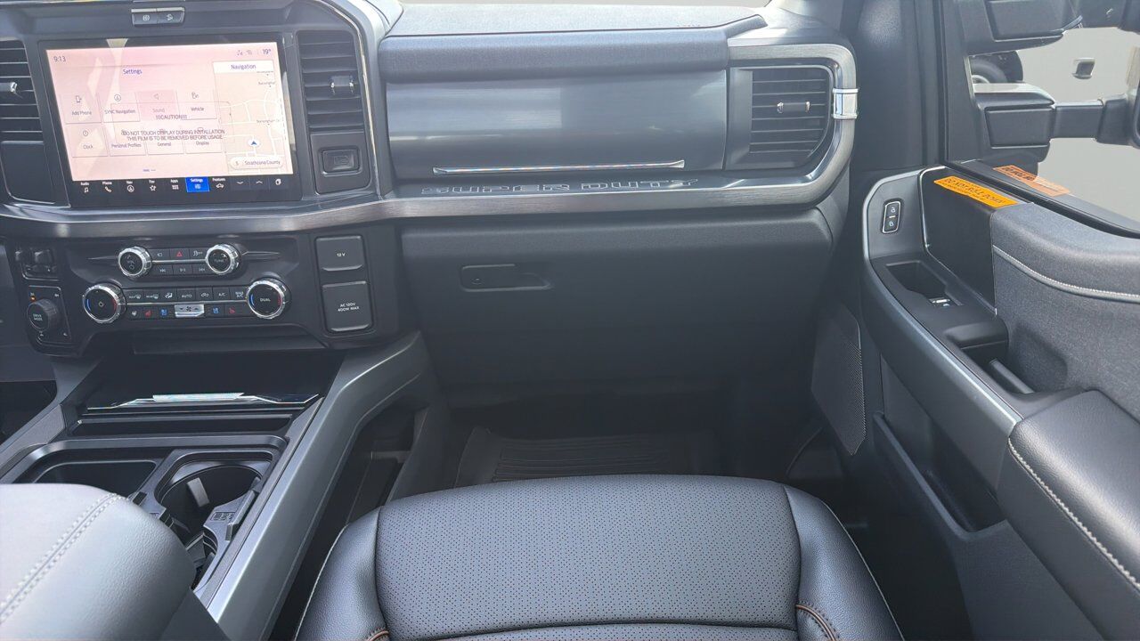 2026 Ford Super Duty F-350 SRW Lariat Sherwood Park AB