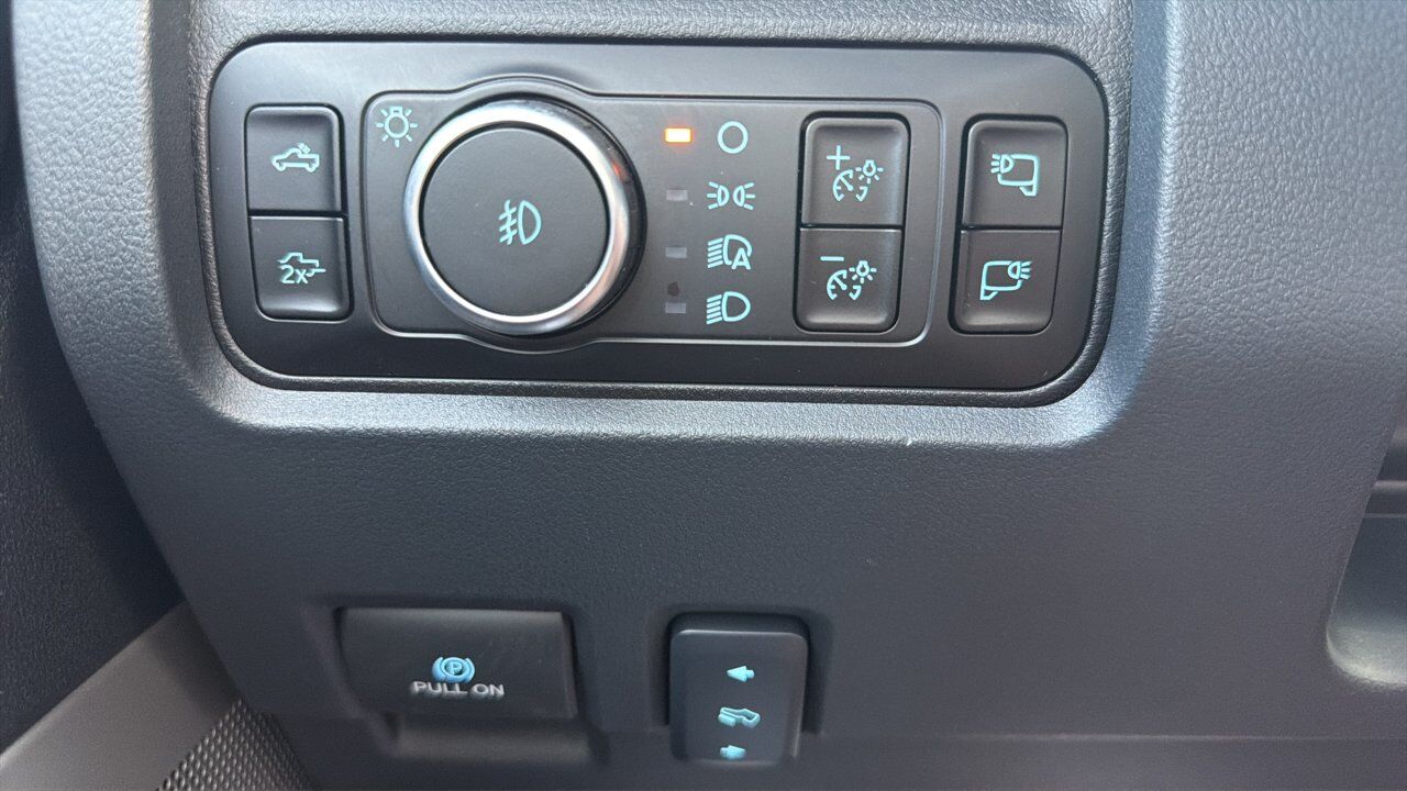 2026 Ford Super Duty F-350 SRW Lariat Sherwood Park AB
