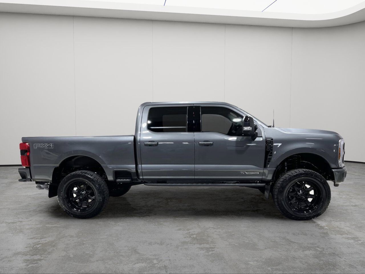 2026 Ford Super Duty F-350 SRW Lariat Sherwood Park AB