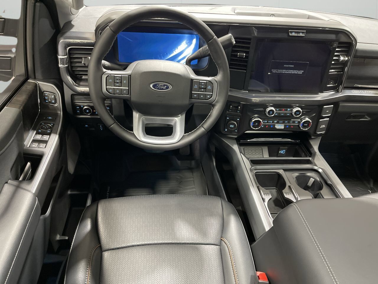 2026 Ford Super Duty F-350 SRW Lariat Sherwood Park AB